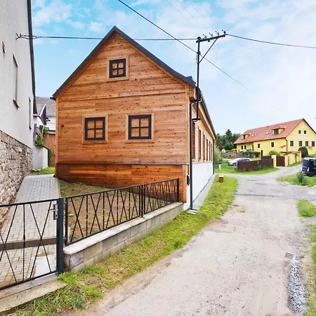 Chalupa česká Kanada Dobrohor
